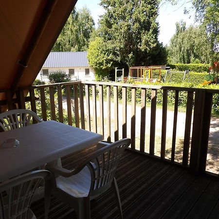 Camping Smile & Braudieres Mézières-sous-Lavardin Kültér fotó