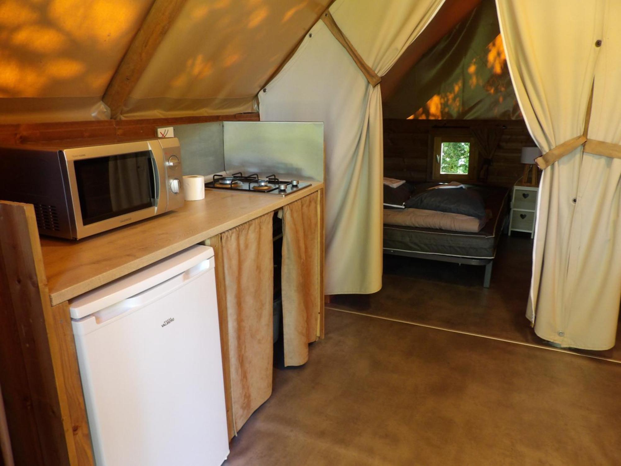 Camping Smile & Braudieres Mézières-sous-Lavardin Kültér fotó